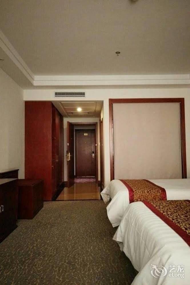 Byfond Hotel Shanghai Exteriör bild