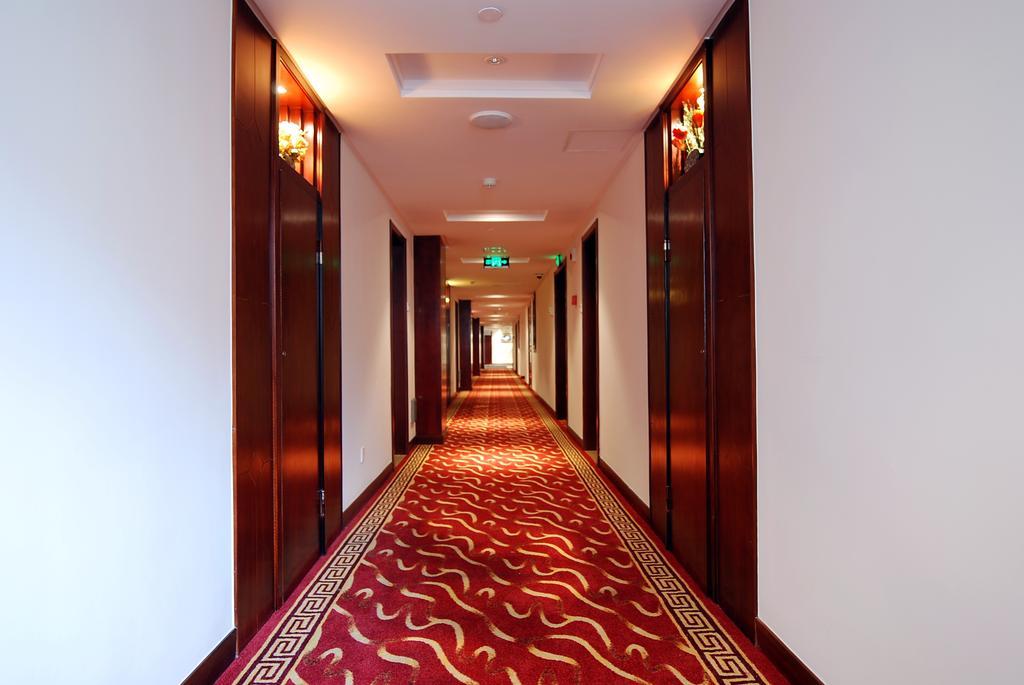 Byfond Hotel Shanghai Exteriör bild